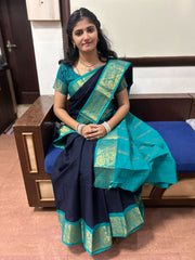 Madurai Sungudi Cotton  - Poonam Plain Medium Zari Border