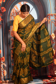 Madurai Sungudi Cotton Poonam with Wax (Batik) Print Kolam Design with   Zari Border & Blouse