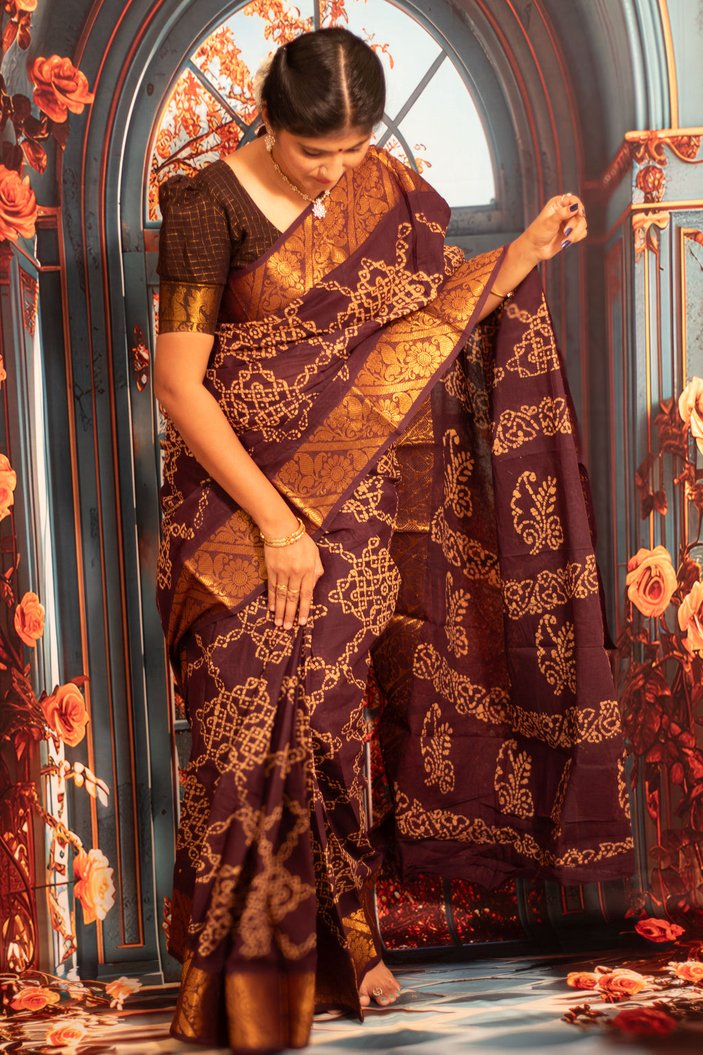 Madurai Sungudi Cotton Poonam with Wax (Batik) Print Kolam Design with ...