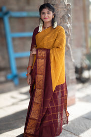 Madurai Sungudi Cotton Zari Checked saree with Velthari Contrast Color with Zari Border (Half & Half) with Blouse