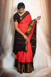 Mayuri Plain Big Zari