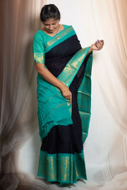 Mayuri Plain Big Zari