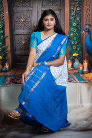 Madurai Sungudi Cotton  - Tamil Fonts Adayar Plain Medium Ruthratcham /  Peacock Zari Border without Blouse