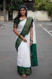 Madurai Sungudi Cotton Saree Body Sungudi Design with Blouse Contrast Color Tissue Border