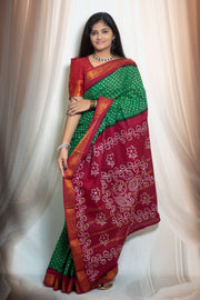 Madurai Sungudi Cotton Saree-Wax (Batik) Print With Traditional  Sungudi Dot Design with Blouse