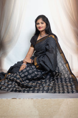 Traditional Dot design Wax Print Saree With Blouse & Zari Border