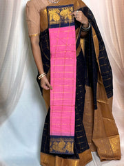 Madurai Sungudi Cotton Saree featuring a body Vanaja Kattam, complemented by a matching Constrast-colored Seperate  blouse and a Constrast zari border