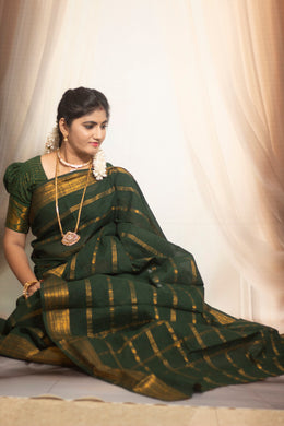 Traditional Madurai Sungudi Cotton Saree – Nakshatra Velthari Design, Self Color, Lightweight & Comfortable (With Blouse Piece)