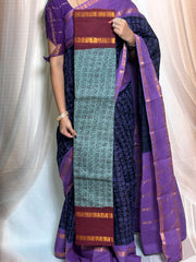 Madurai Sungudi Cotton  - Tamil Fonts Adayar Plain Medium Ruthratcham /  Peacock Zari Border without Blouse