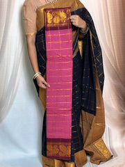 Madurai Sungudi Cotton Saree featuring a body Vanaja Kattam, complemented by a matching Constrast-colored Seperate  blouse and a Constrast zari border