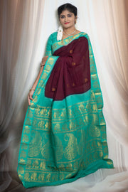 Madurai Sungudi Cotton Saree featuring a DS Grand Munthi design, paired with a separate contrast blouse and a rich Constrast zari border